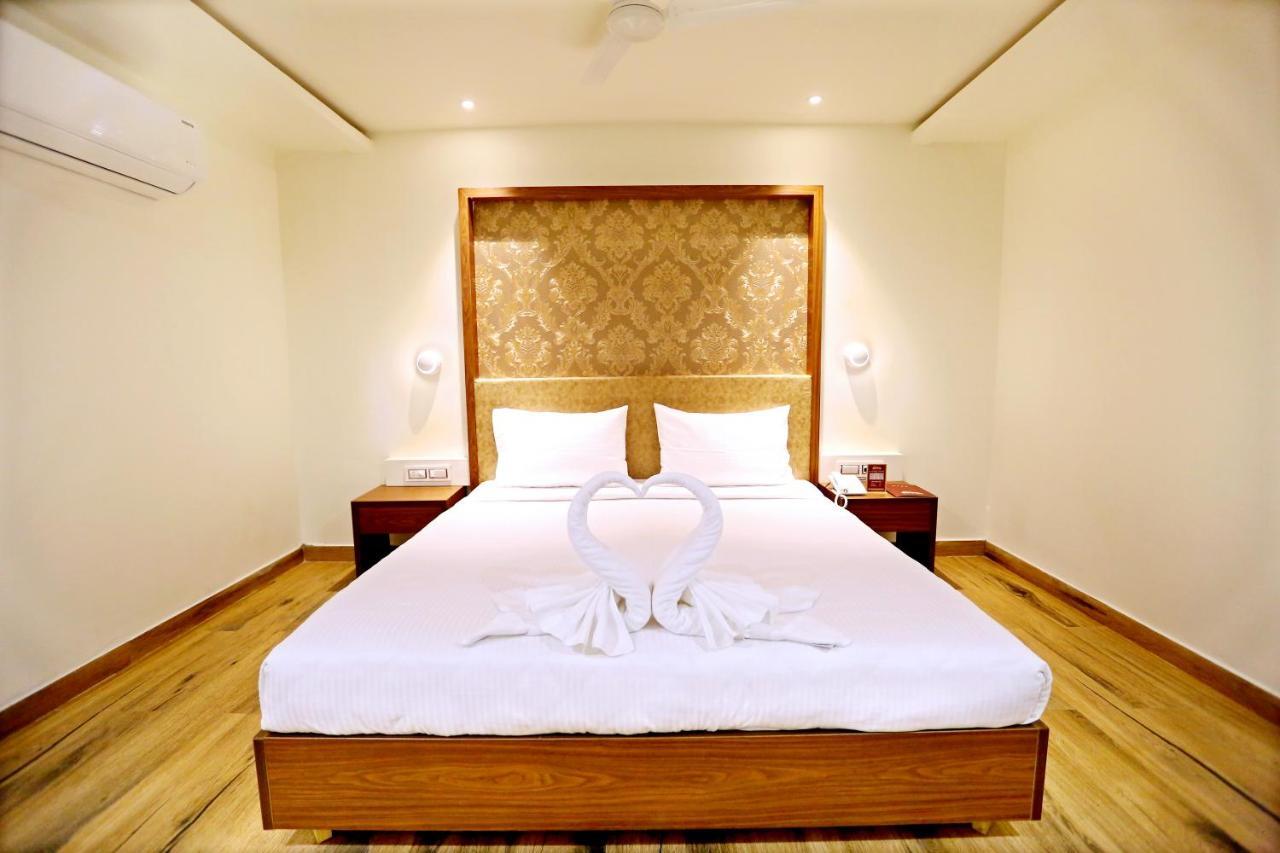 Hotel Shubham Palace Haydarabad Dış mekan fotoğraf