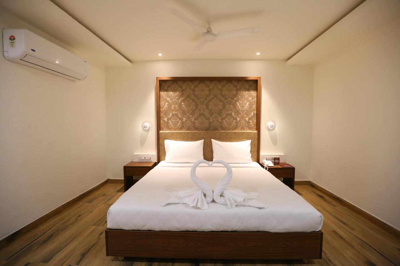 Hotel Shubham Palace Haydarabad Dış mekan fotoğraf