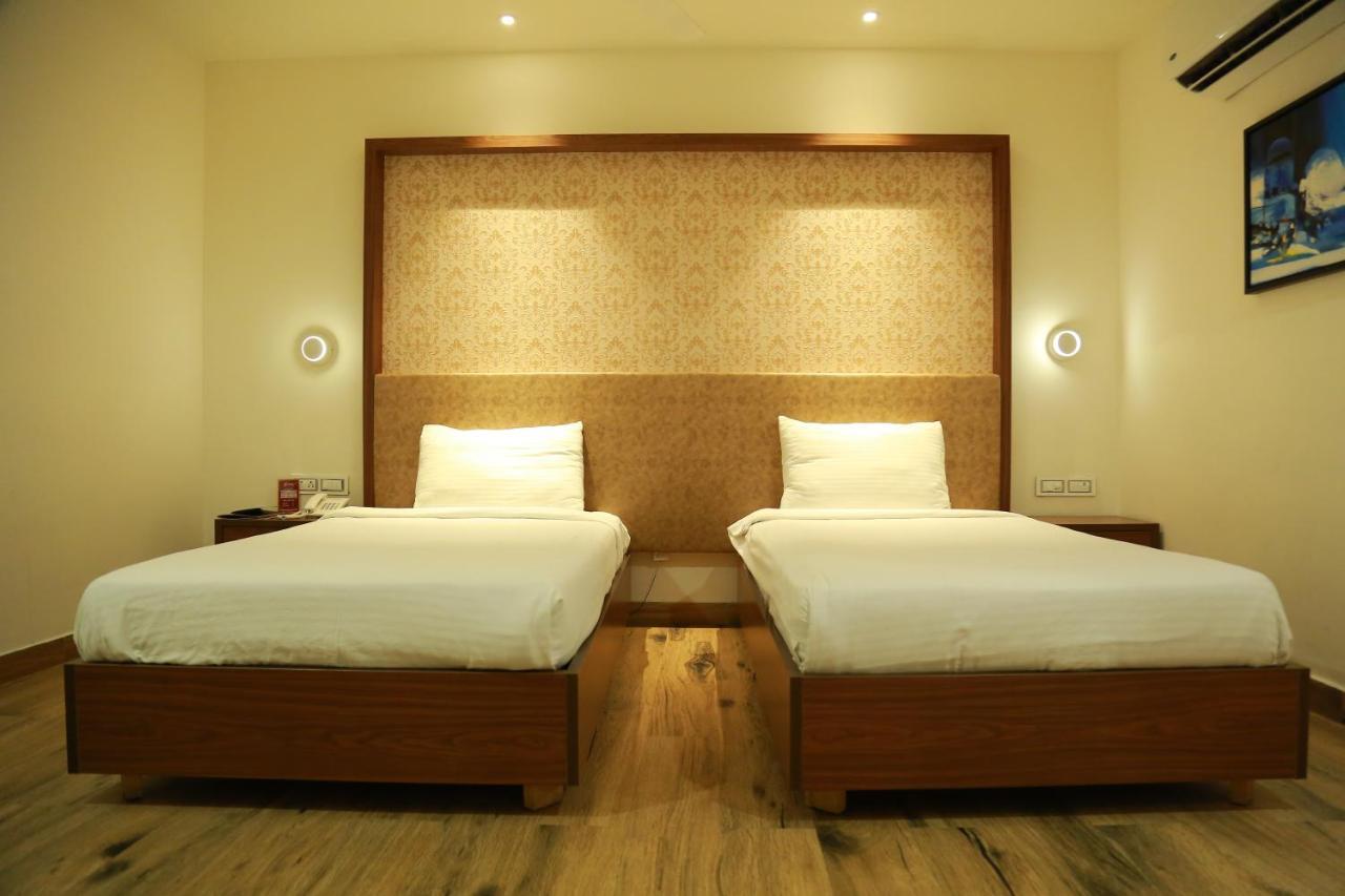Hotel Shubham Palace Haydarabad Dış mekan fotoğraf